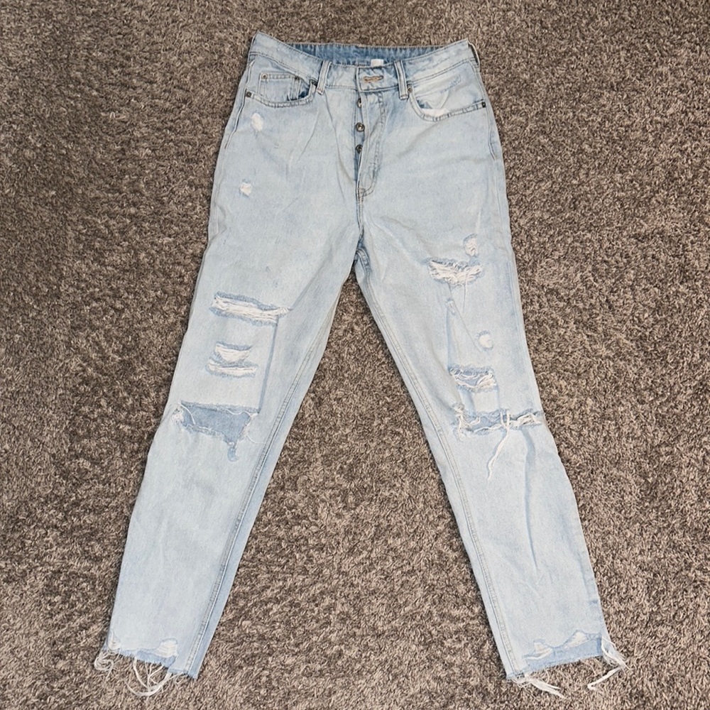 H&M Light Denim High Waisted Distressed Cut Off Jeans - Size 6